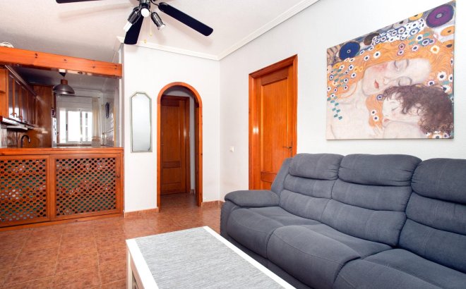 Resale - Bungalow -
Orihuela Costa - Punta Prima