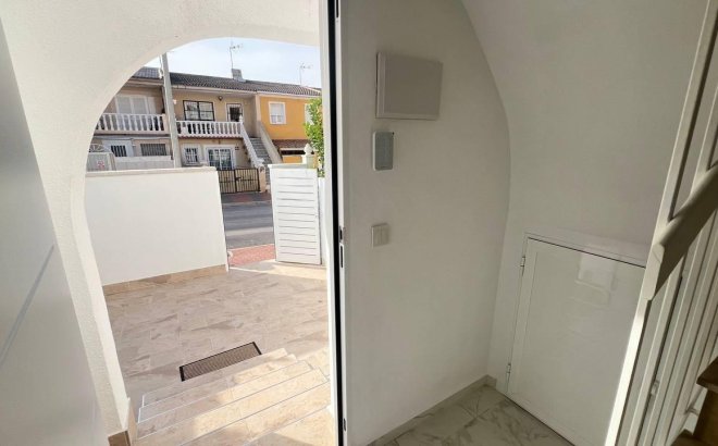 Resale - Town House -
Torrevieja - Los Balcones - Los Altos del Edén