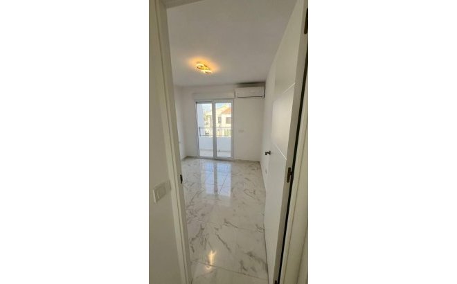 Resale - Town House -
Torrevieja - Los Balcones - Los Altos del Edén