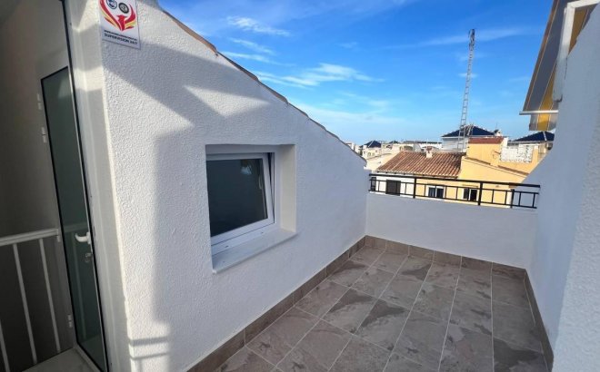 Resale - Town House -
Torrevieja - Los Balcones - Los Altos del Edén