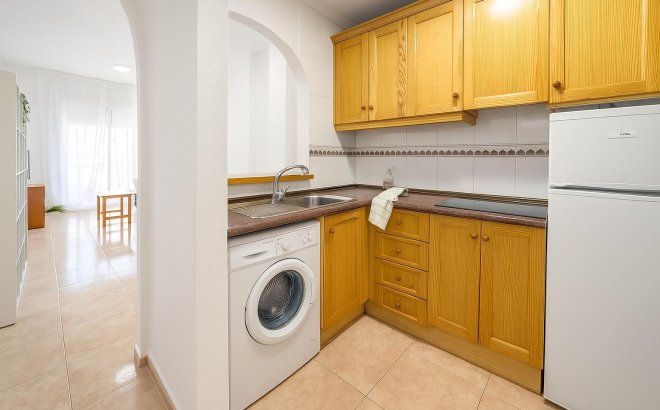 Resale - Apartment -
Torrevieja - Habaneras