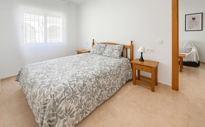 Resale - Apartment -
Torrevieja - Habaneras
