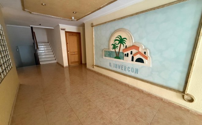Resale - Apartment -
Torrevieja - Habaneras