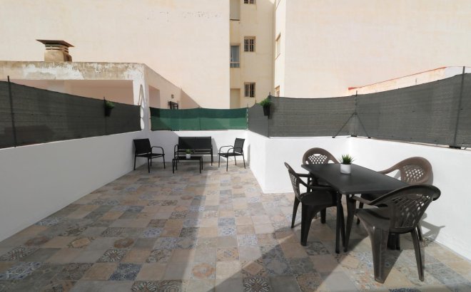 Resale - Penthouse -
Torrevieja - Acequion