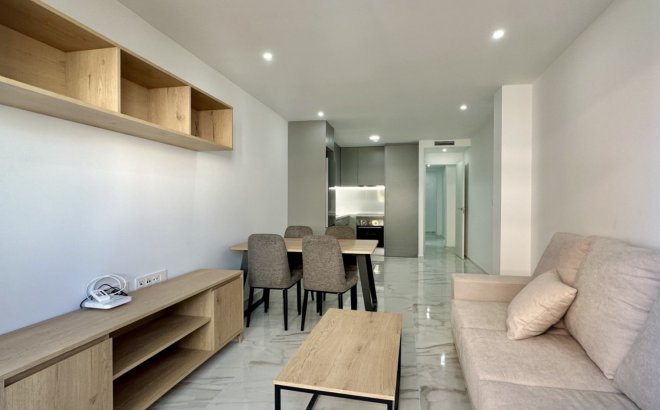 Resale - Apartment -
Torrevieja - Costa Blanca