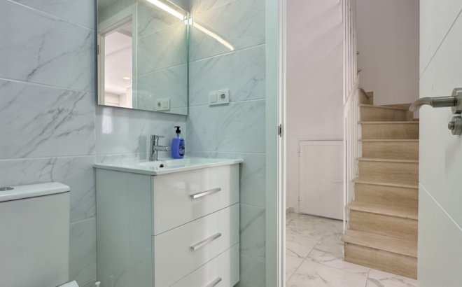 Resale - Town House -
Torrevieja - Costa Blanca