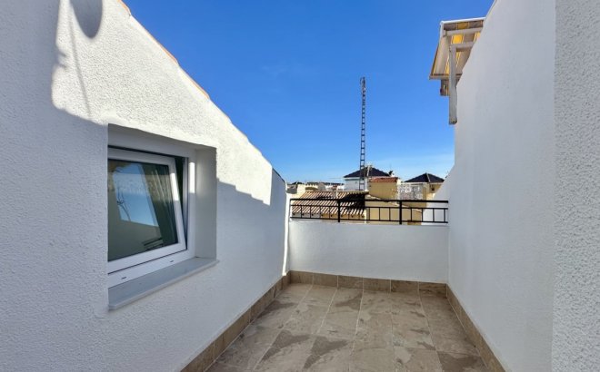 Resale - Town House -
Torrevieja - Costa Blanca