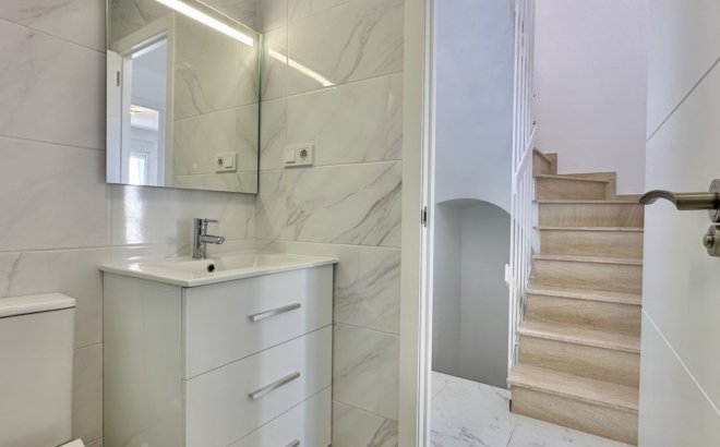 Resale - Town House -
Torrevieja - Costa Blanca