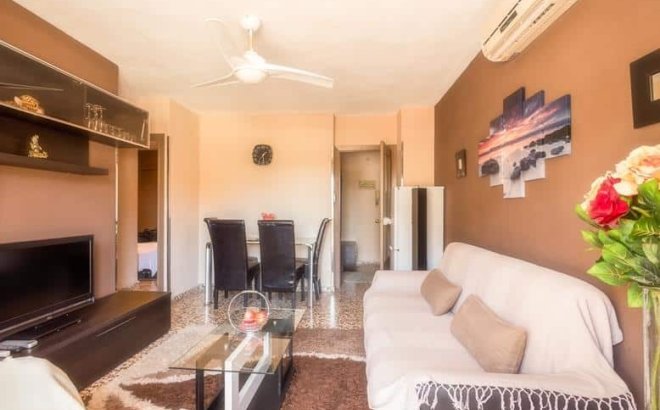 Resale - Apartment -
Punta Prima - Costa Blanca