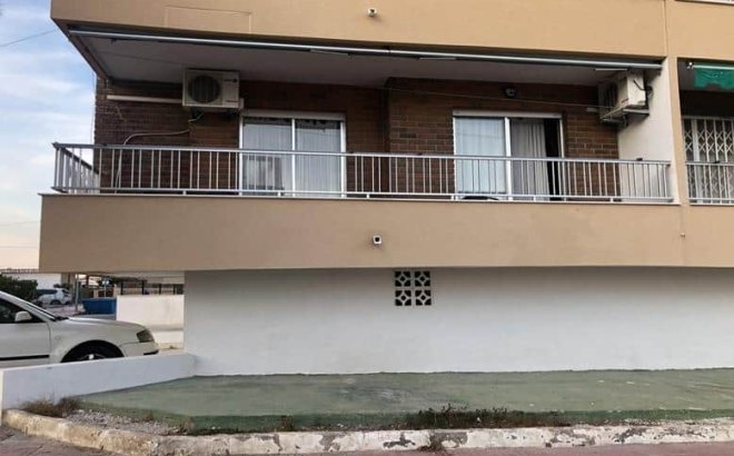 Resale - Apartment -
Punta Prima - Costa Blanca