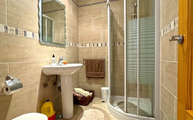 Resale - Villa -
Torrevieja - Los Balcones