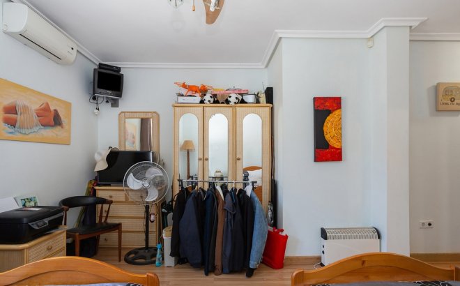 Resale - Villa -
Torrevieja - Los Balcones