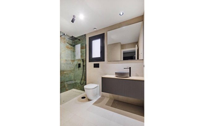 Herverkoop - Appartement -
Torrevieja - Costa Blanca