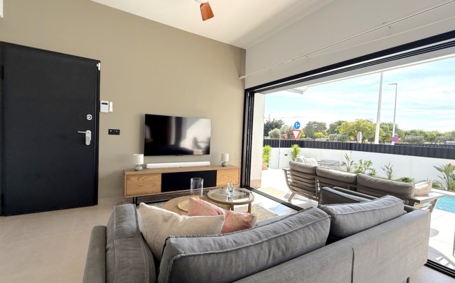 Resale - Apartment -
Pilar de la Horadada - Costa Blanca