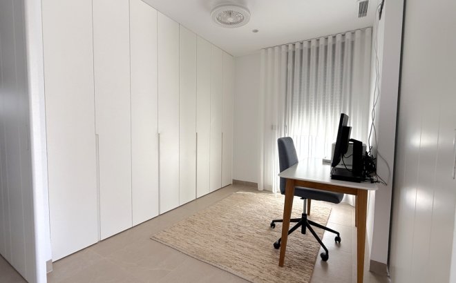 Resale - Apartment -
Pilar de la Horadada - Costa Blanca