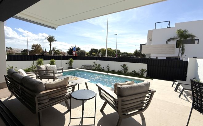 Resale - Apartment -
Pilar de la Horadada - Costa Blanca