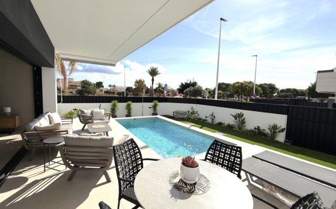 Resale - Apartment -
Pilar de la Horadada - Costa Blanca