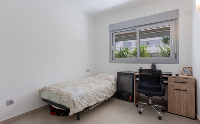 Revente - Appartement -
Torrevieja - Costa Blanca