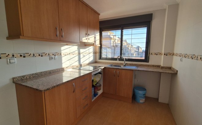 Resale - Dúplex -
Torrevieja - Costa Blanca