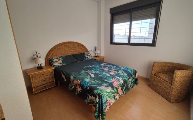 Resale - Dúplex -
Torrevieja - Costa Blanca