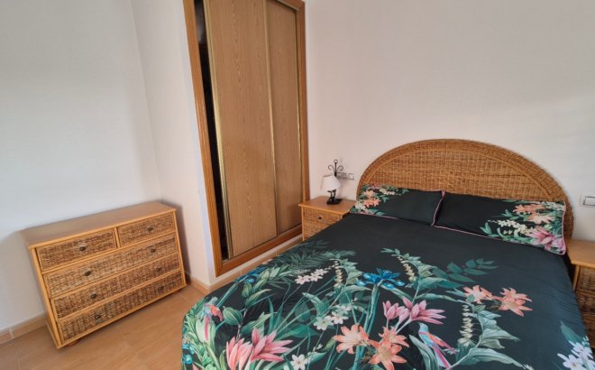 Resale - Dúplex -
Torrevieja - Costa Blanca