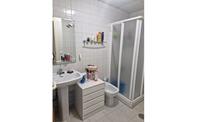 Resale - Bungalow -
Torrevieja - Playa De Los Naufragos