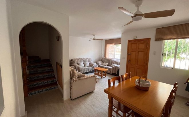 Resale - Town House -
Orihuela Costa - Campoamor