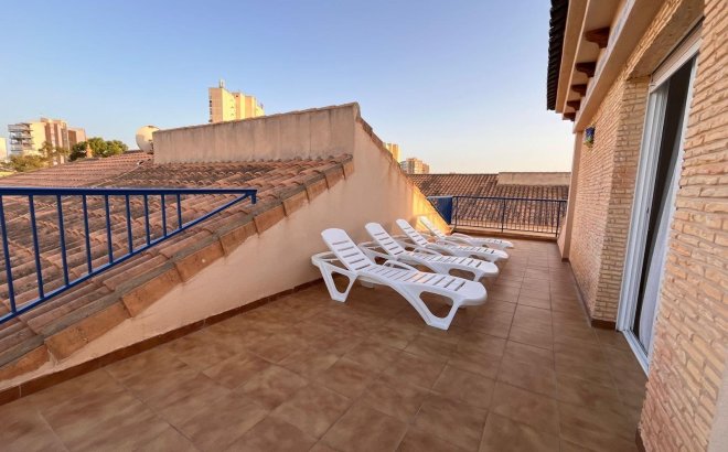 Resale - Town House -
Orihuela Costa - Campoamor