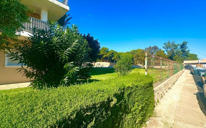 Resale - Apartment -
Orihuela Costa - Altos De Campoamor