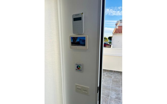 Herverkoop - Town House -
Torrevieja - Costa Blanca