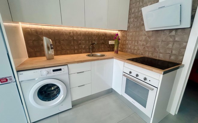 Herverkoop - Town House -
Torrevieja - Costa Blanca