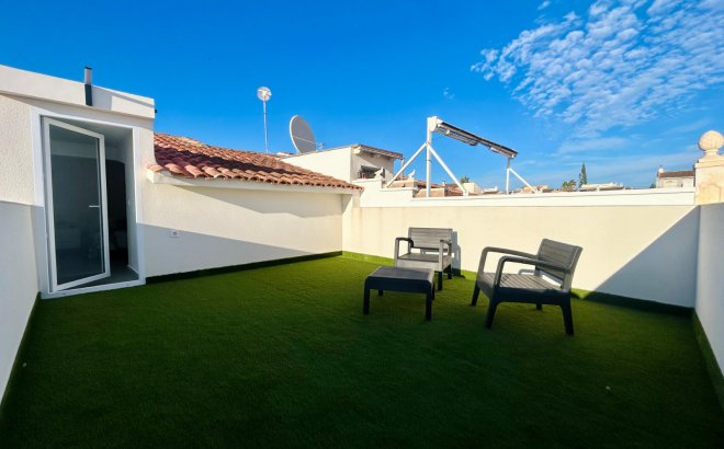 Herverkoop - Town House -
Torrevieja - Costa Blanca