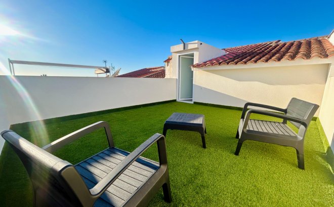 Herverkoop - Town House -
Torrevieja - Costa Blanca