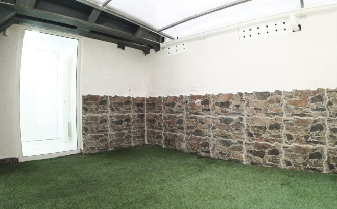 Resale - Apartment -
Torrevieja - Playa De Los Naufragos