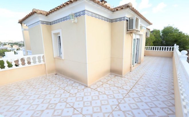 Resale - Villa -
Orihuela Costa - Costa Blanca