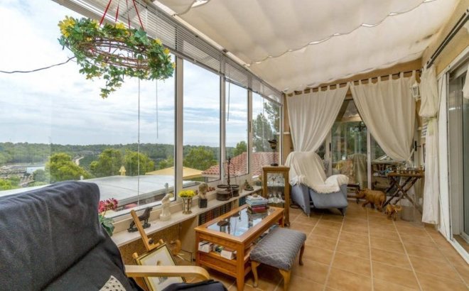 Resale - Villa -
Pinar de Campoverde - Inland