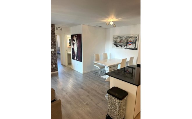 Revente - Appartement -
Los Dolses - Inland