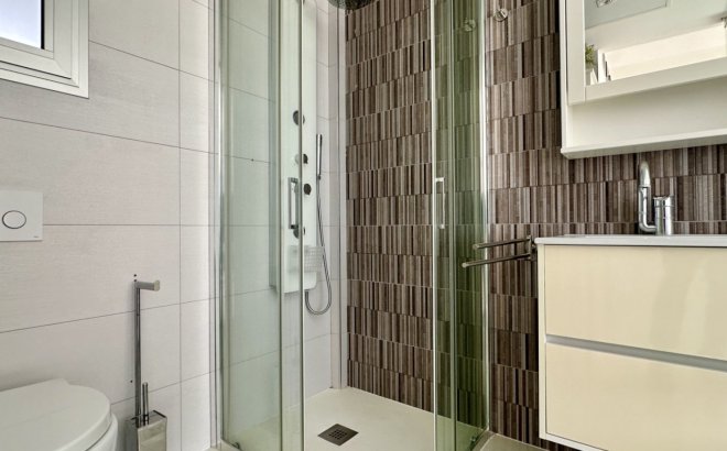 Resale - Villa -
Orihuela Costa - Costa Blanca