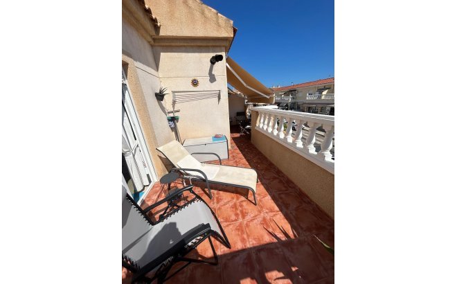 Resale - Bungalow -
Torrevieja - Aguas Nuevas