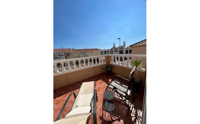 Resale - Bungalow -
Torrevieja - Aguas Nuevas