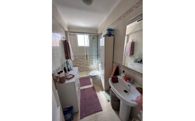 Resale - Bungalow -
Torrevieja - Aguas Nuevas