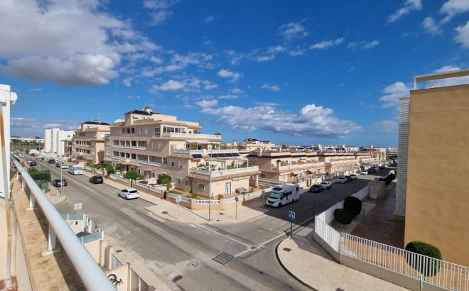 Resale - Town House -
Orihuela Costa - Costa Blanca