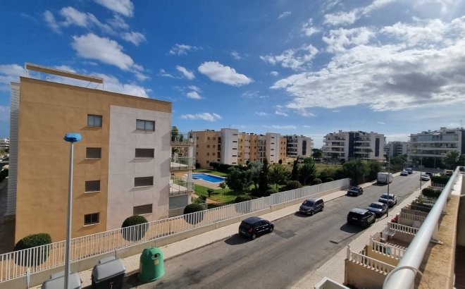 Resale - Town House -
Orihuela Costa - Costa Blanca