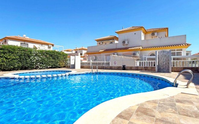 Resale - Town House -
Orihuela Costa - Costa Blanca