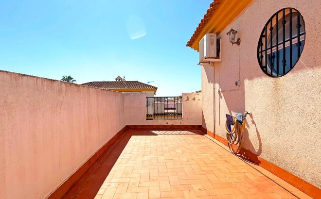 Resale - Town House -
Orihuela Costa - Costa Blanca