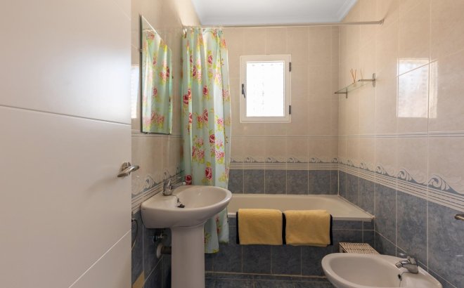 Resale - Quad House -
Orihuela Costa - PAU 8