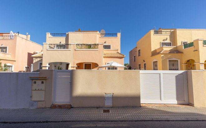 Resale - Quad House -
Orihuela Costa - PAU 8