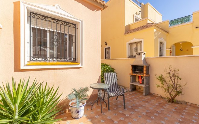 Resale - Quad House -
Orihuela Costa - PAU 8