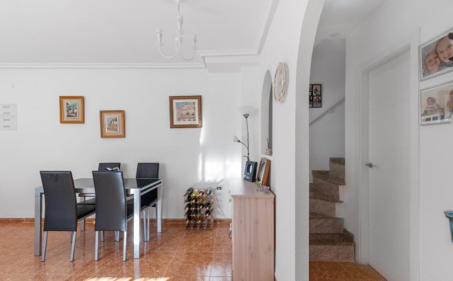 Resale - Quad House -
Orihuela Costa - PAU 8