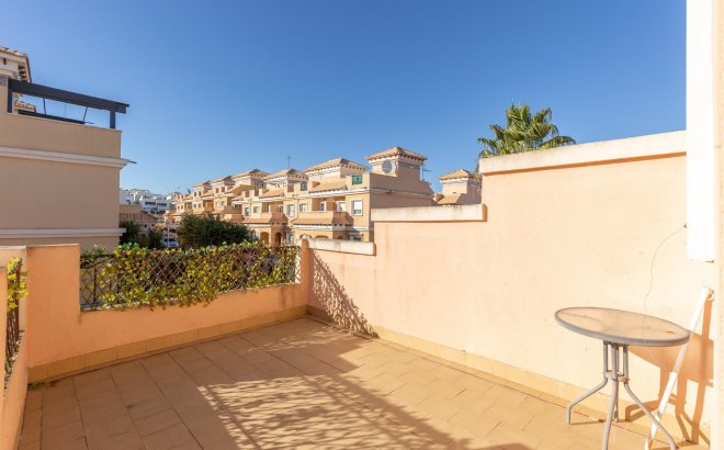 Resale - Quad House -
Orihuela Costa - PAU 8